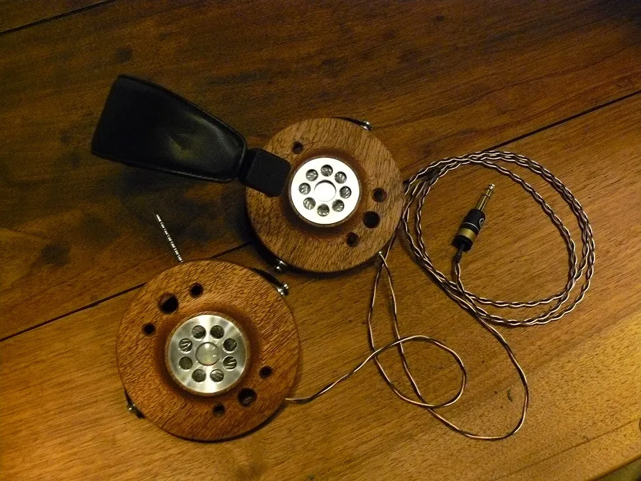 Franck - France - Custom Grado DIY Headphones Build, Audiophile Wood Cups, Headphone Modding